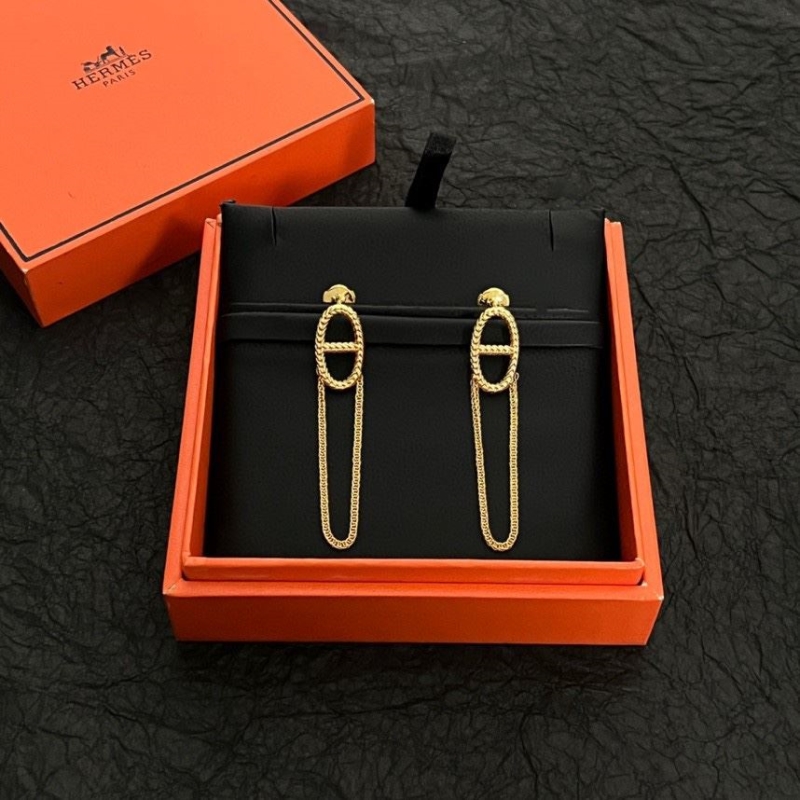 H**mes earrings